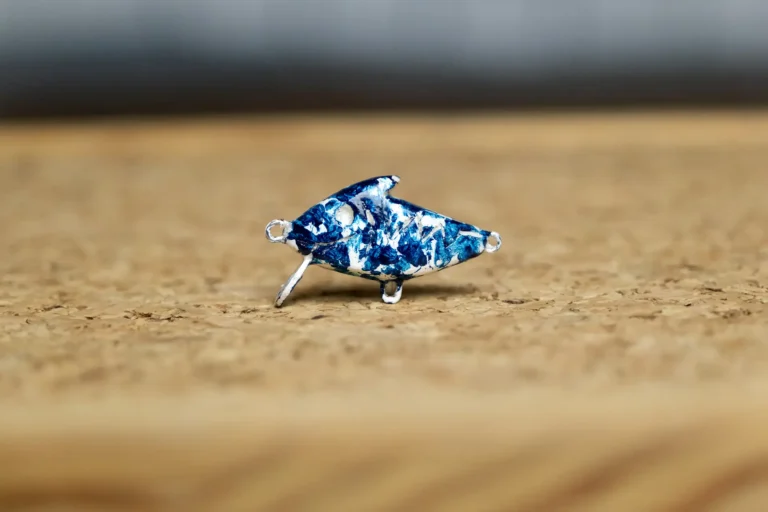 CS Nano Shark Blue Ink – przynęta spinningowa wykonana ręcznie w Polsce