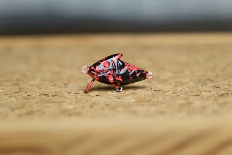 CS Nano Shark Carbon Red – przynęta wędkarska na ryby drapieżne