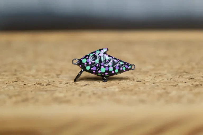 CS Nano Shark Green Dot – ręcznie malowany wobler Custom Shark